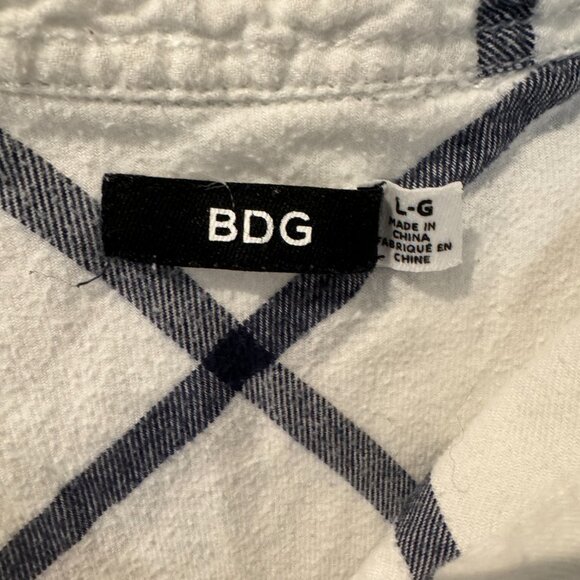 BDG Blue and White Flannel Button Up Top - Picture 3 of 4